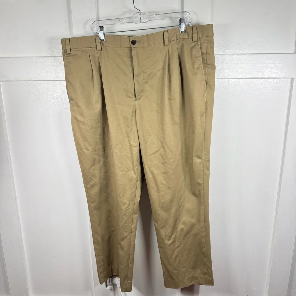 Eddie Bauer Men's Tan Pleated Classic‎ Fit Cotton Casual Dress Pants Size 44x28